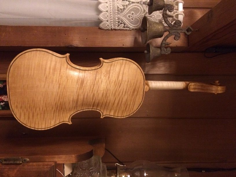 spirit varnish Bluefiddle's West Wind Strings